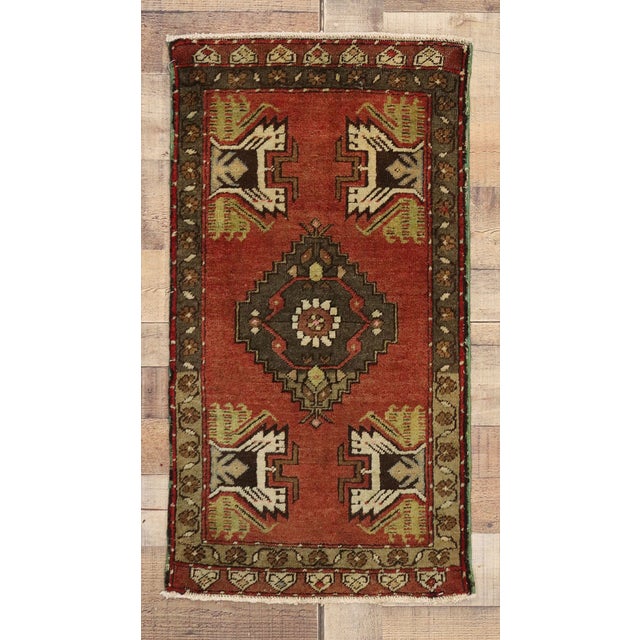 Brick Red Vintage Turkish Yastik Rug - 01'07 X 02'10 For Sale - Image 8 of 8