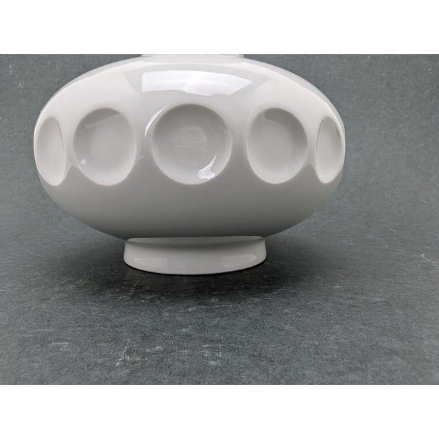 1970s Vintage Space Age UFO Vase from Meissen, 1970s For Sale - Image 5 of 9