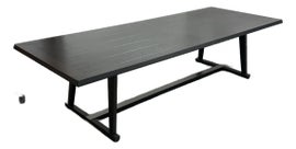 Example of Maxalto Tables