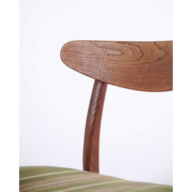 Wood Model CH30 Dining Chairs in Teak and Oak attributed to Hans J. Wegner, 1950s, Set of 6 For Sale - Image 7 of 15