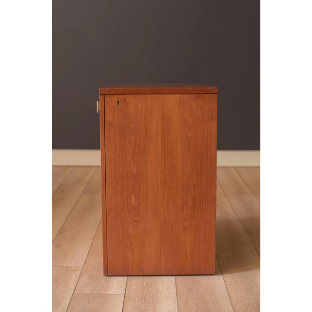 Vintage Compact Danish Teak Expandable Bar Cabinet by Dyrlund For Sale - Image 10 of 13