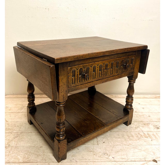 Side table with wings in elm and oak wood in the Spanish Castilian style. Beautiful small side table with side wings. A...