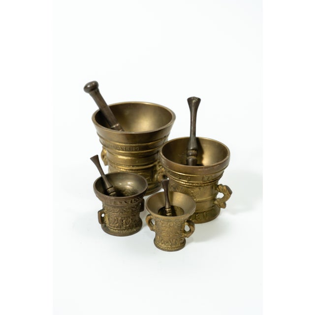 This set consists of 4 pestles and mortars, dating from the 1900s.