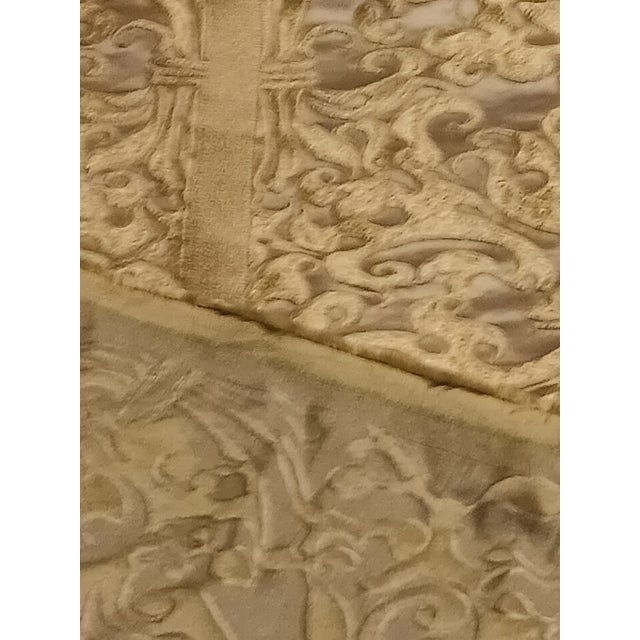 The House of Scalamandre Scalamandre Elegant Italian Embossed Chartreuse Silk Upholstery Fabric- 6 Yards For Sale - Image 4 of 18