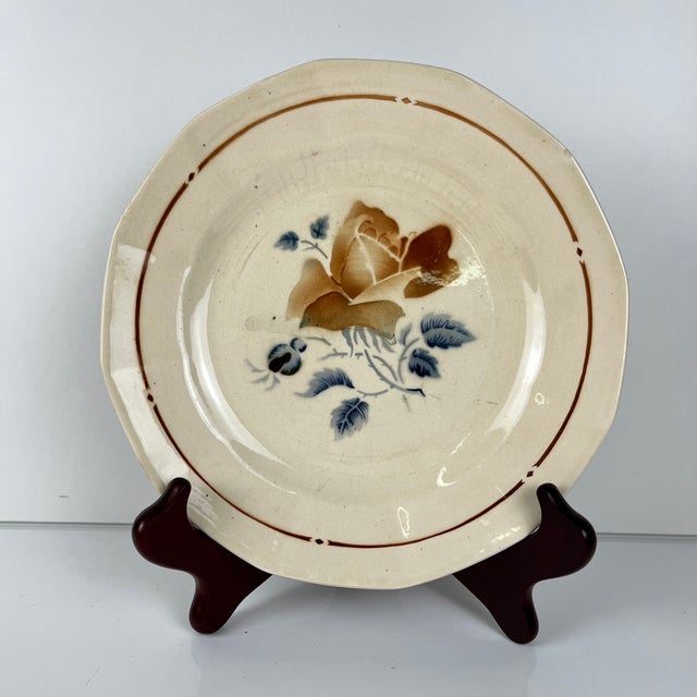 Ceramic Vintage Dinner Plates with Floral Motif from Sarreguemines, 1920s, Set of 4 For Sale - Image 7 of 14