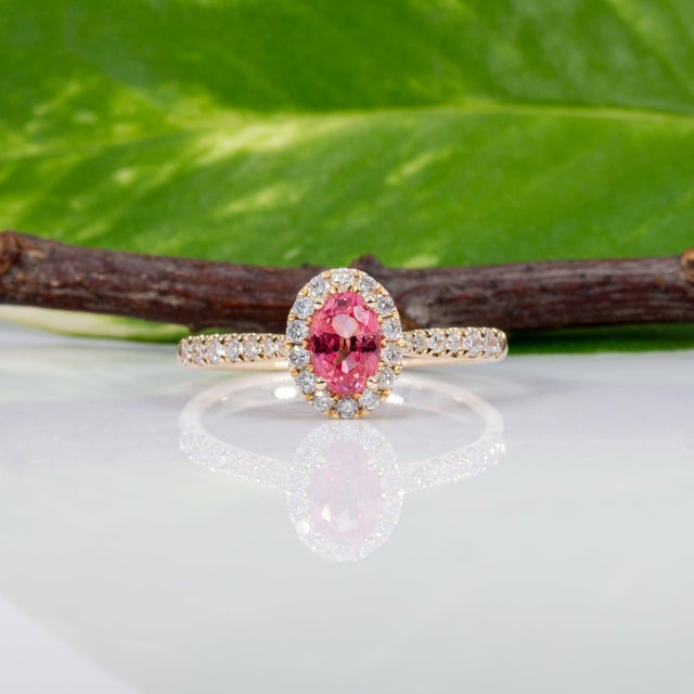 2020s Aaa Padparadscha Sapphire Ring With Earth-Mined Diamond Accents: Solid 14k Gold, Size 6.75 For Sale - Image 5 of 9