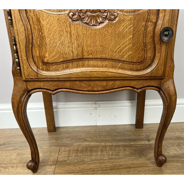 Vintage French Louis Style Oak Nightstands, Set of 2 For Sale - Image 6 of 12