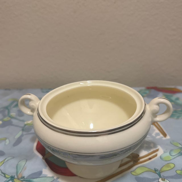 American Vintage Fine China Lidded Sugar Bowl With Metallic Silver Bands For Sale - Image 3 of 5
