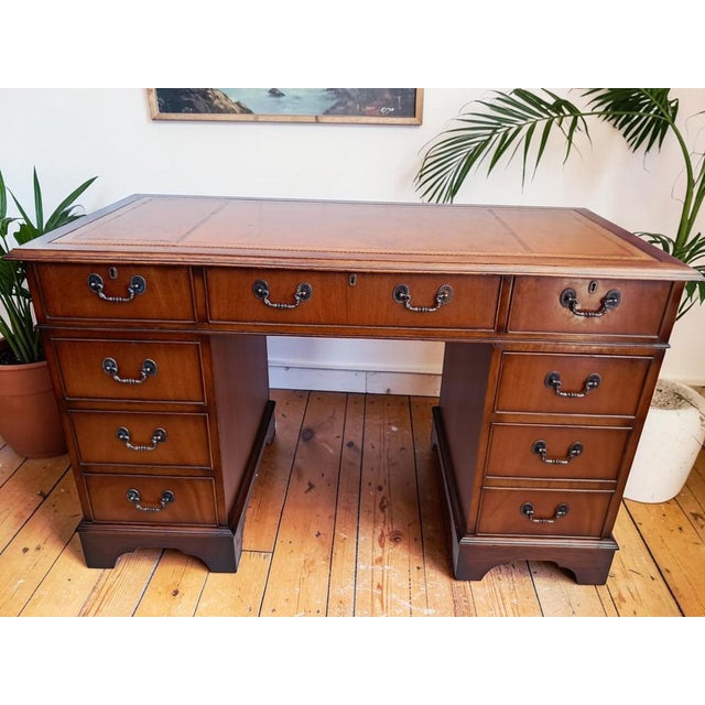 Antique Twin Pedestal Desk in Mahogany with Leather Top, 1980s For Sale - Image 6 of 18