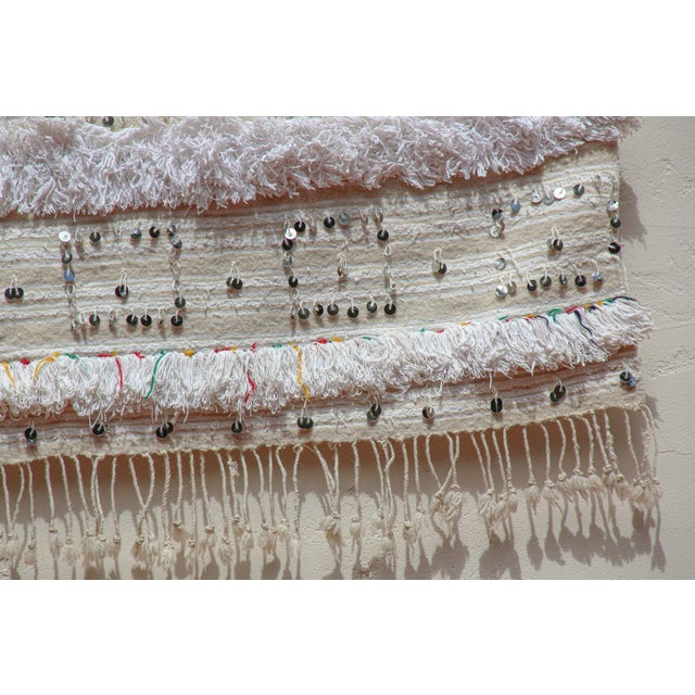 Vintage Moroccan Berber Shawl, Handwoven Wool, 1950s Bohemian Style For Sale - Image 16 of 18