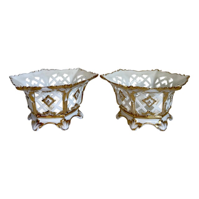 Pair of French Old Paris Style Reticulated Porcelain Jardinieres With Parcel Gilt Decoration For Sale