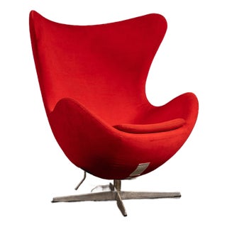 Vintage After-Arne Jacobsen “Egg” Chair in Red Upholstery For Sale