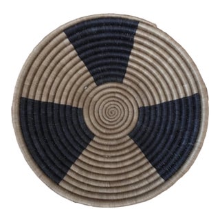 African Hand-Made Round Basket, 11.75 In. Diameter X 2.5 In. High, Natural and Black For Sale