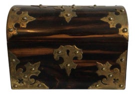 Example of Organization Accessories