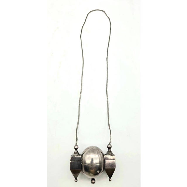 Offered is a sterling silver Shiva Lingam "casket" pendant necklace, also known as an "Ayigalu Shivadara" from southern...