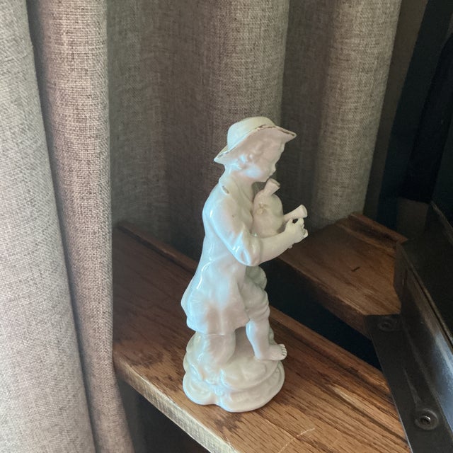 This 18th Century Sculpture is 7 1/4” by 3”Depth by 3”Width. It’s a white Pearl Ware material. I found a drummer but I...