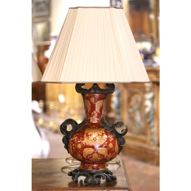 Mid 20th Century Pair of Mid-Century French Louis XV Chinese Export Porcelain Bronze Lamps For Sale - Image 5 of 9
