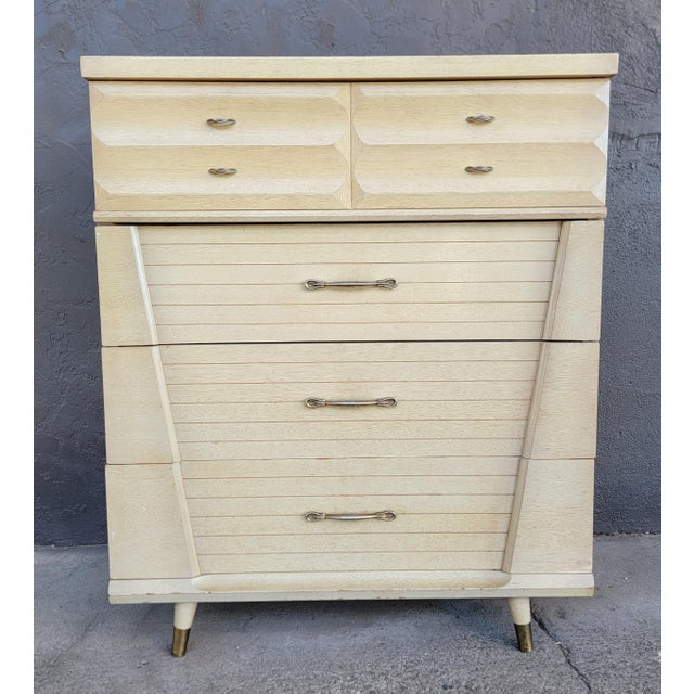Mid-Century-Modern highboy / tall dresser made by Harmony House circa. 1950's. Original cerused finish. Quality...