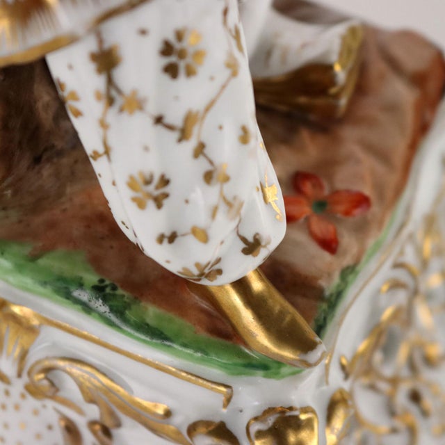 Vintage Perfume Holders in Porcelain For Sale - Image 5 of 11