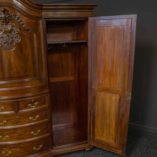 Antique Victorian Mahogany Wardrobe For Sale - Image 10 of 17