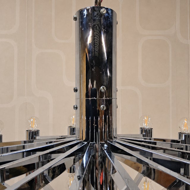 Large Vintage Italian Space Age Chandelier in Chrome by Gaetano Sciolari, 1970s For Sale - Image 9 of 18
