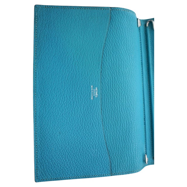 2000 - 2009 Hermes Turquoise Chevre Leather Globe-Trotter Agenda Cover, C. 2004 For Sale - Image 5 of 12