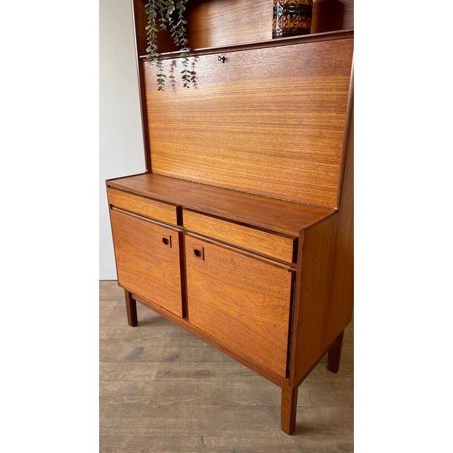 Mid-Century Modern Scandinavian-Style Teak Bookcase from Vanson, 1960s For Sale - Image 6 of 16