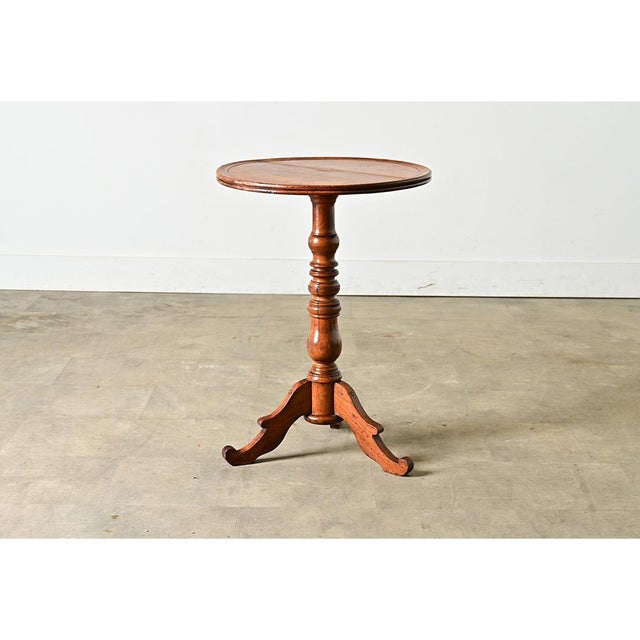 Brown French 19th Century Walnut Pedestal Gueridon Table For Sale - Image 8 of 10
