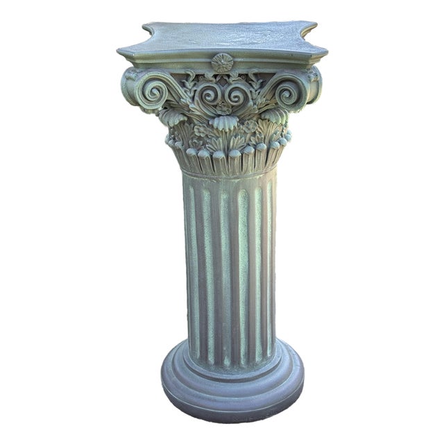 1990s Neoclassical Revival Corinthian Resin Column Pedestal For Sale