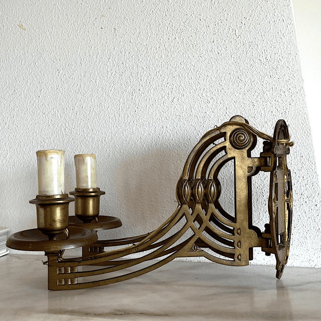 Art Nouveau Style Brass Articulated Double Piano Wall Sconce Lamp, 1900s, 1890s For Sale - Image 6 of 16