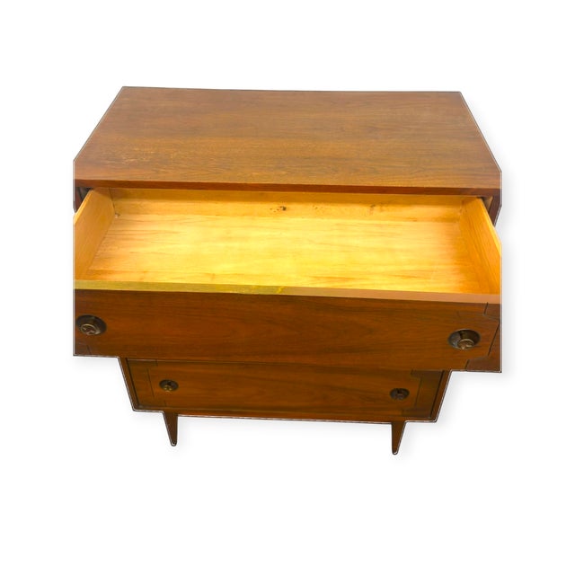Vintage Mid-Century Modern 4-Drawer Tallboy Dresser Dovetailed Drawers. For Sale - Image 11 of 12