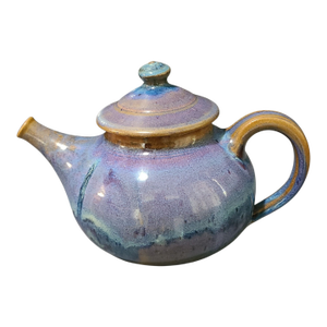 Late 20th Century Chilmark Geoffrey Barr Martha's Vineyard Tisbury Ma Hand Thrown Pottery Teapot