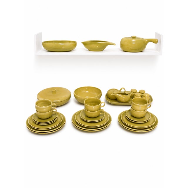 Mid-Century Modern 1940s Mid-Century Modern Russel Wright for Steubenville American Modern Chartreuse Dinnerware – 60-Piece Mid-Century Modern Service For Sale - Image 3 of 11