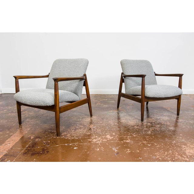 Set of GFM-64 Armchairs by Edmund Homa for Gościńskie Furniture Fabryki, 1960s For Sale - Image 13 of 13