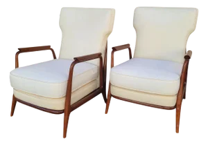 Set of Lounge Chairs in the style of G Scapinelli
