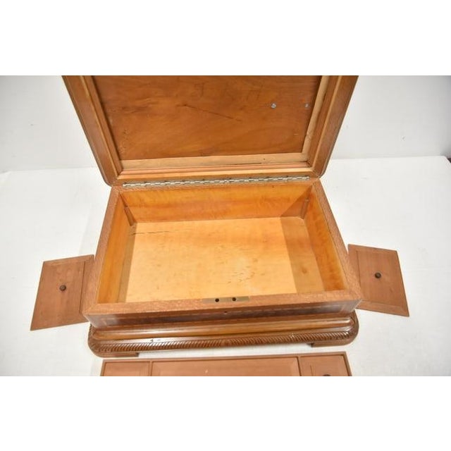 1940s Large Hand Made Parquetry Inlaid Wood Cigar Humidor For Sale - Image 11 of 13