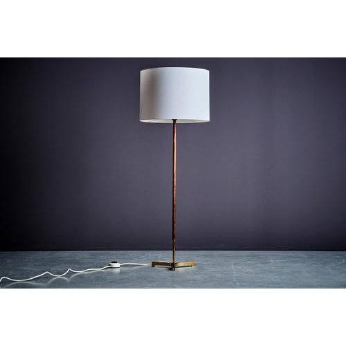 Kalmar Floor Lamp in Brass and Rosewood from Kalmar, 1960s For Sale - Image 4 of 10