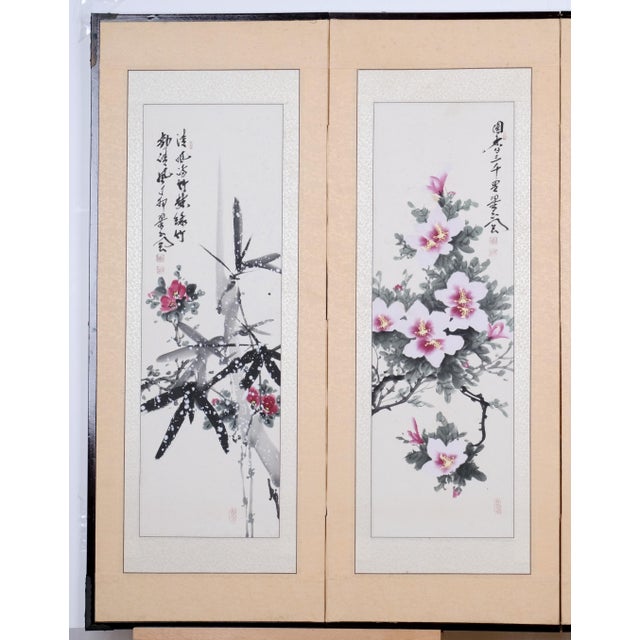 1960s Japanese Byobu Four Traditional Hand Painted and Stamped Floral Vignettes on This Overall Very Good + 4-Panel Folding Screen For Sale - Image 4 of 7