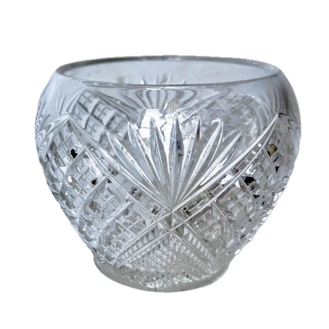 Abstract Small Vintage Cut Crystal Vase For Sale - Image 3 of 6