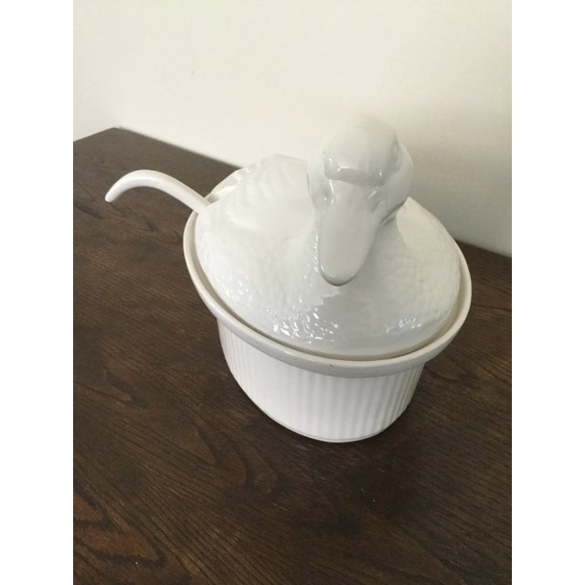 Vintage California USA ceramic duck soup tureen with cover and ladle in great vintage conditions like new , no chip or...