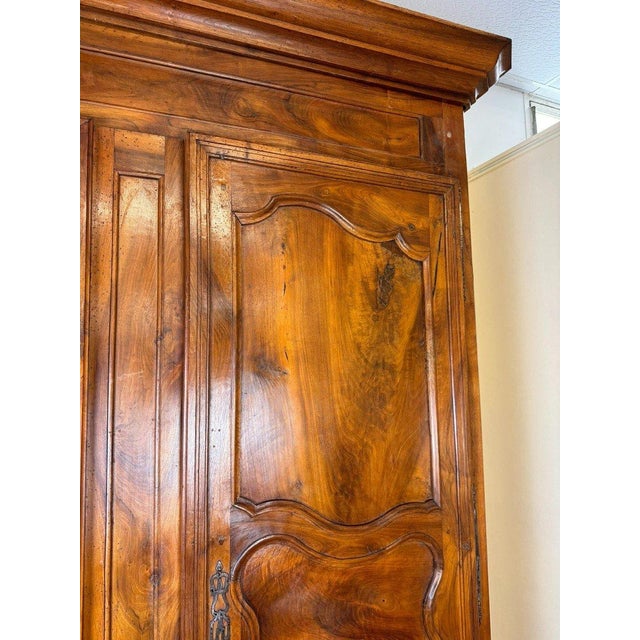 Antique Louis XV Walnut Wardrobe, 1700s For Sale - Image 5 of 9