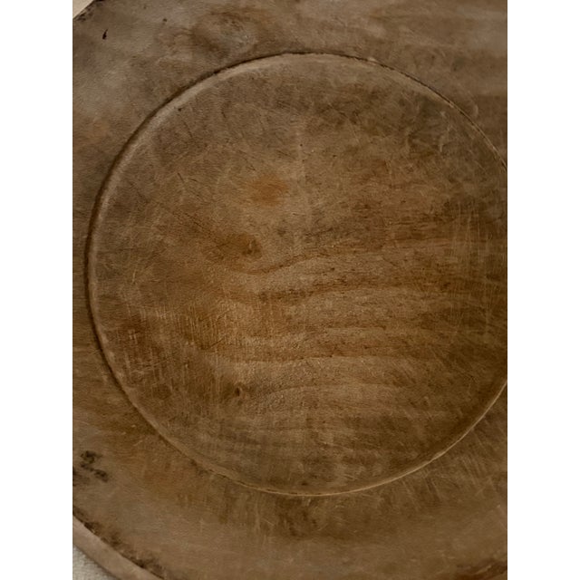 Round English Bread Board W/Carving and Design For Sale - Image 4 of 6