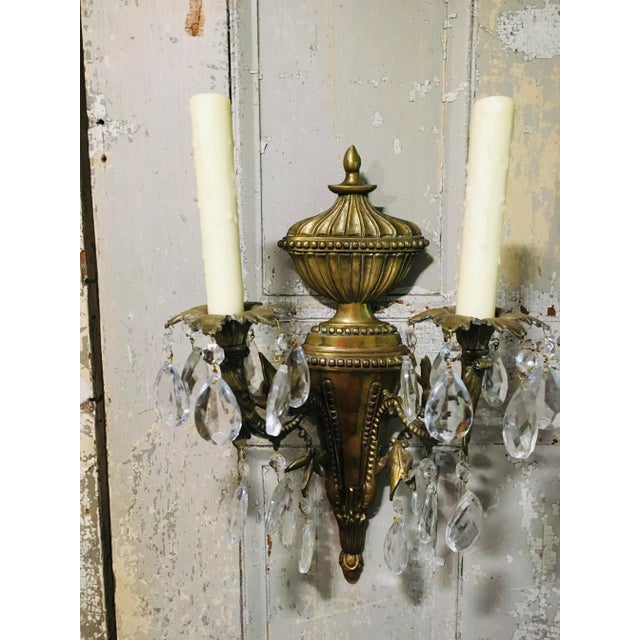 French Pair of 1940s French Bronze Sconces For Sale - Image 3 of 13
