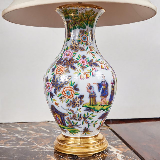 Chinoiserie Late 19th Century Bayeux Porcelain Table Lamp For Sale - Image 3 of 6