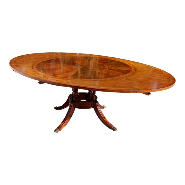 Jonathan Charles Buckingham Mahogany & Satinwood Oval Dining Table For Sale