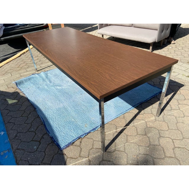 Mid-Century Modern 1980s Krueqer Vintage Mid Century Modern Tanker Conference Room Table For Sale - Image 3 of 12