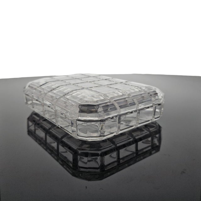 Contemporary Late 20th Century Arnolfo Di Cambio Geometric Crystal Lidded Box, Italy For Sale - Image 3 of 16