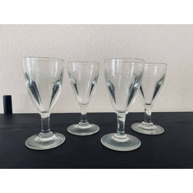 Beautiful oral glasses that you can not only use for pastis. France around 1900