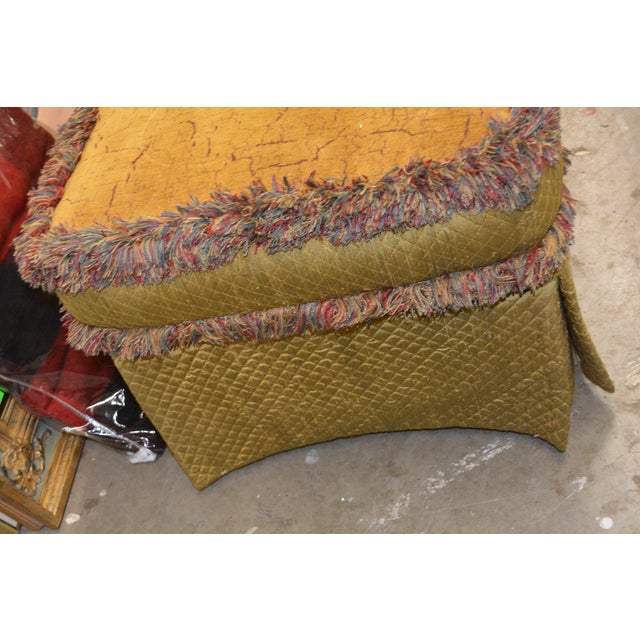 1960s 1960s Mid Century Gold Green Quilted Look Chintz / Fringe Clyde Pearson Ottoman Footstool Down Feather For Sale - Image 5 of 12