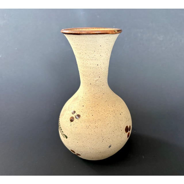 1970s Vintage Tonala Mexico Vase – Hand-Painted Blue & Brown Floral Bird Design – Signed Rs Mexico – Folk Art Pottery For Sale - Image 5 of 6